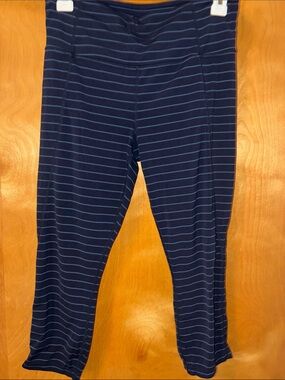 Athleta Striped Navy Capri Leggings Sz M